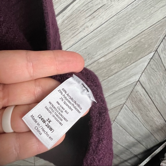 Terra & Sky Burgundy cardigan 3x - Picture 6 of 8